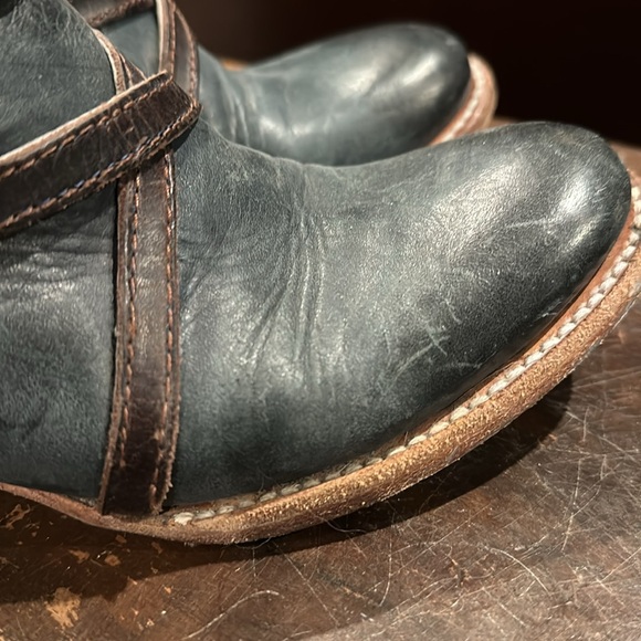 Freebird Western Stair Ankle Bootie - Picture 8 of 9